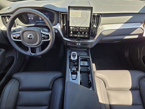 New 2026 Volvo XC60 T8 Ultra w/ Protection Package Premier image 22