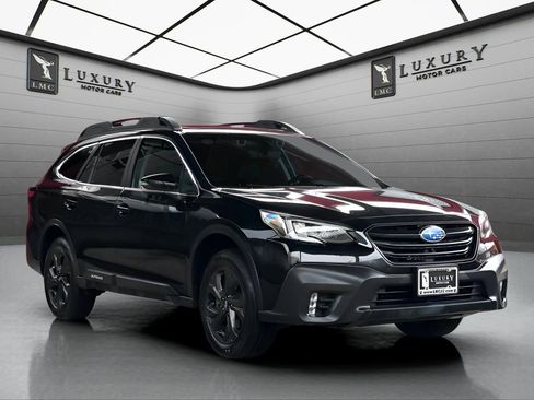 Used 2020 Subaru Outback Onyx Edition XT image 1