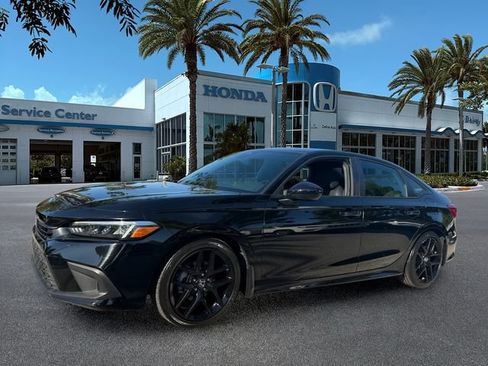 Used 2024 Honda Civic Sport image 4