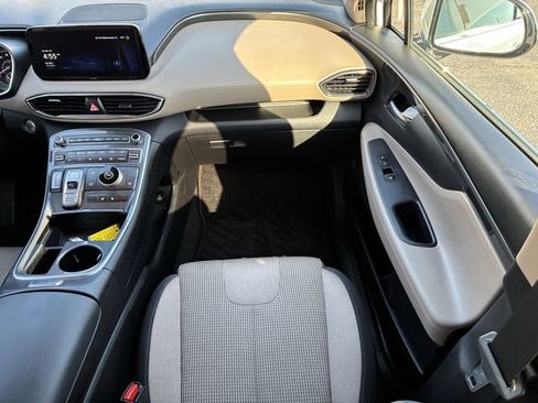 Used 2023 Hyundai Santa Fe SEL image 15