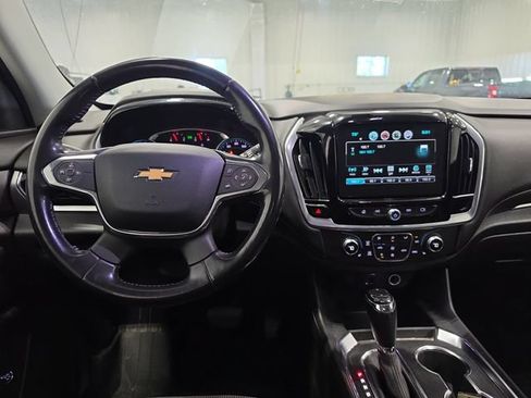 Used 2019 Chevrolet Traverse LT w/ LPO, Floor Liner Package AWD/4WD image 5