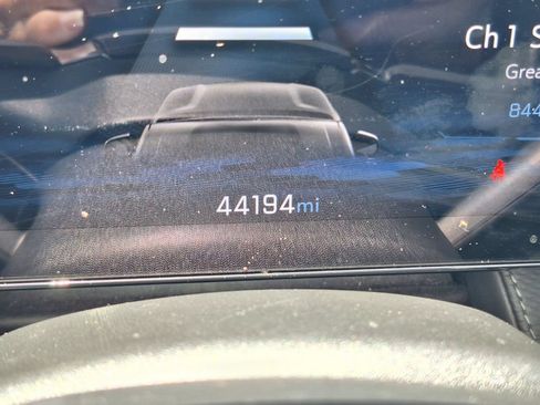 Used 2025 Chevrolet Equinox LT w/ Convenience Package II FWD image 18