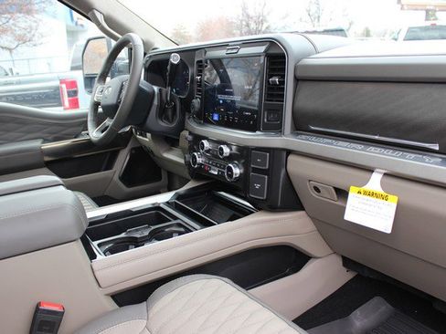 Used 2026 Ford F450 Platinum w/ Platinum Plus Package image 20