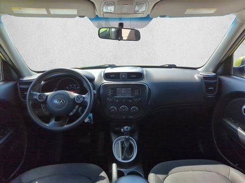 Used 2016 Kia Soul w/ Convenience Package FWD image 18