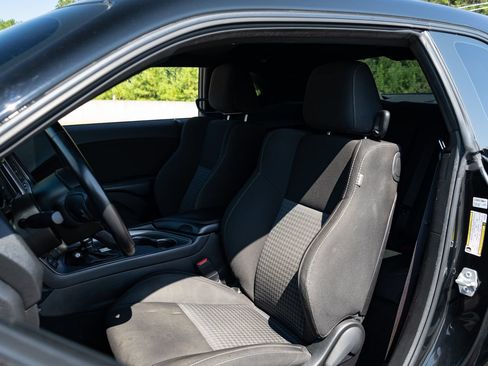 Used 2023 Dodge Challenger GT RWD image 14