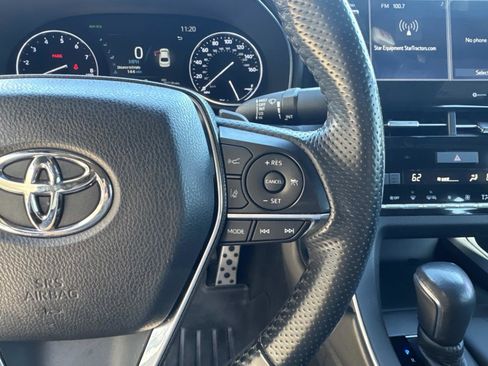 Used 2021 Toyota Avalon XSE w/ Carpet Mat Package (TMS) image 24
