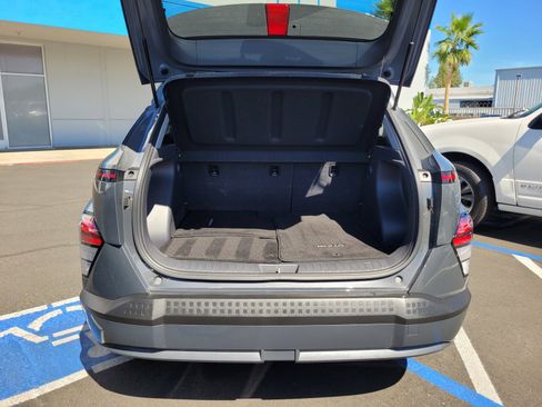 Used 2024 Hyundai Kona SEL FWD image 28