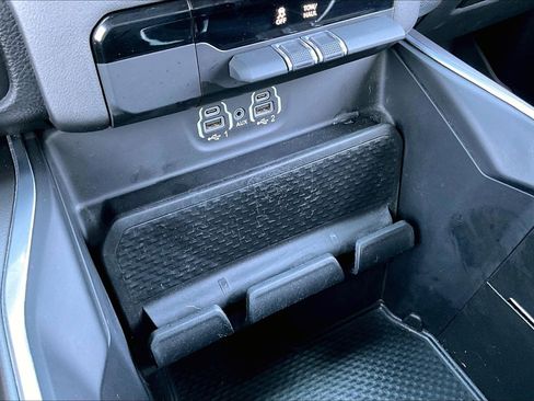 Used 2022 RAM 1500 Big Horn image 18