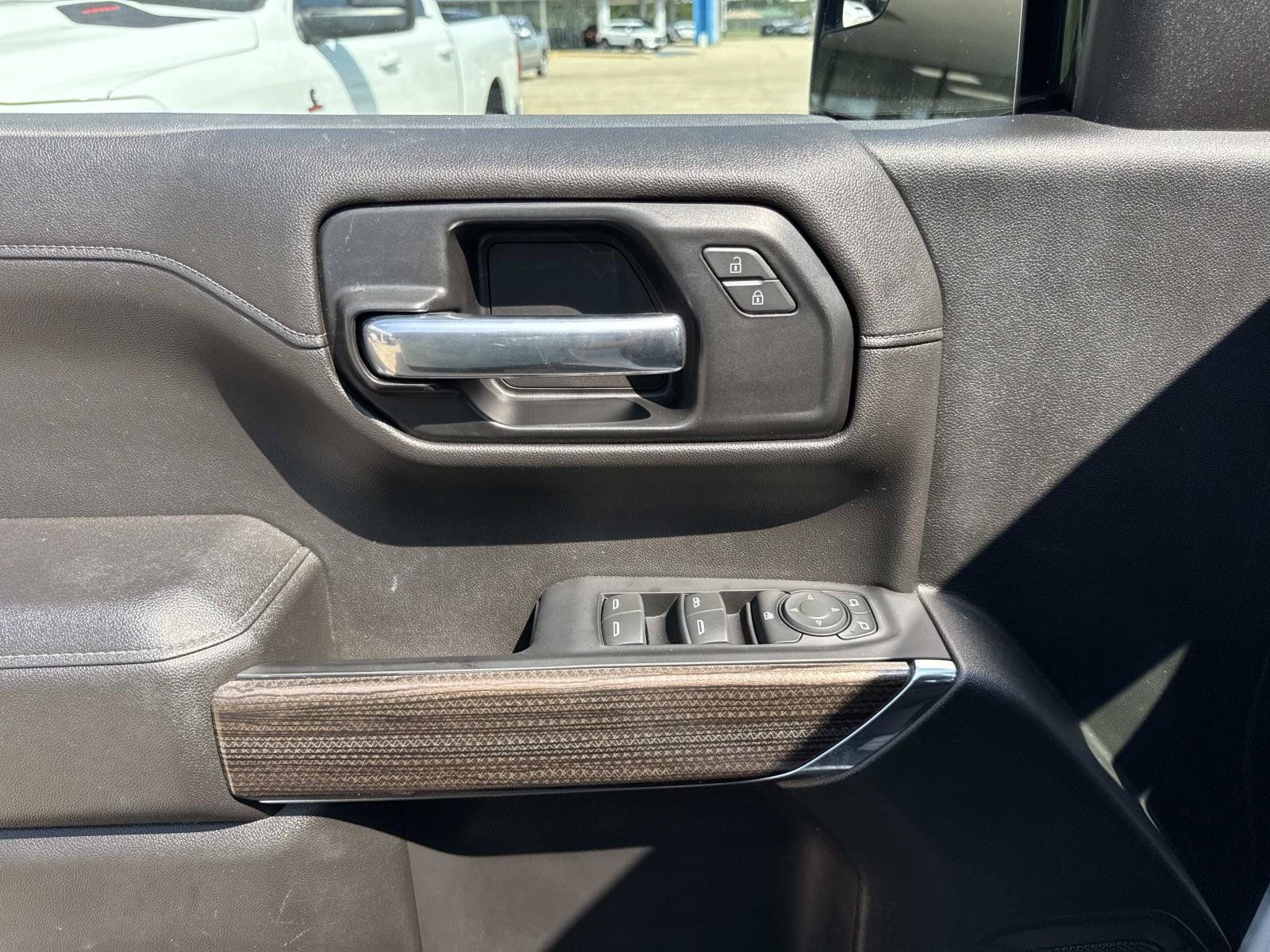 Used 2021 Chevrolet Silverado 1500 RST w/ Z71 Off-Road Package AWD/4WD image 20