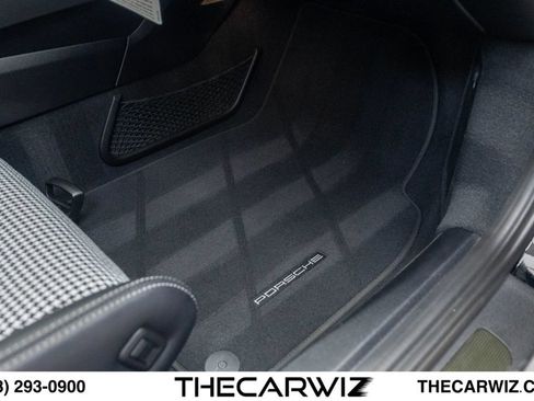 Used 2015 Porsche 911 GT3 RWD image 98