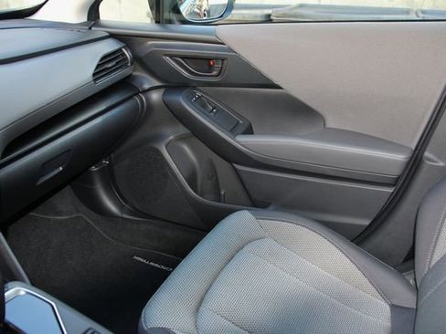 Certified 2024 Subaru Crosstrek 2.0i Premium image 27