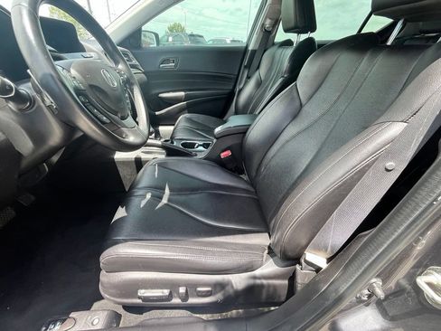 Used 2019 Acura ILX FWD image 10