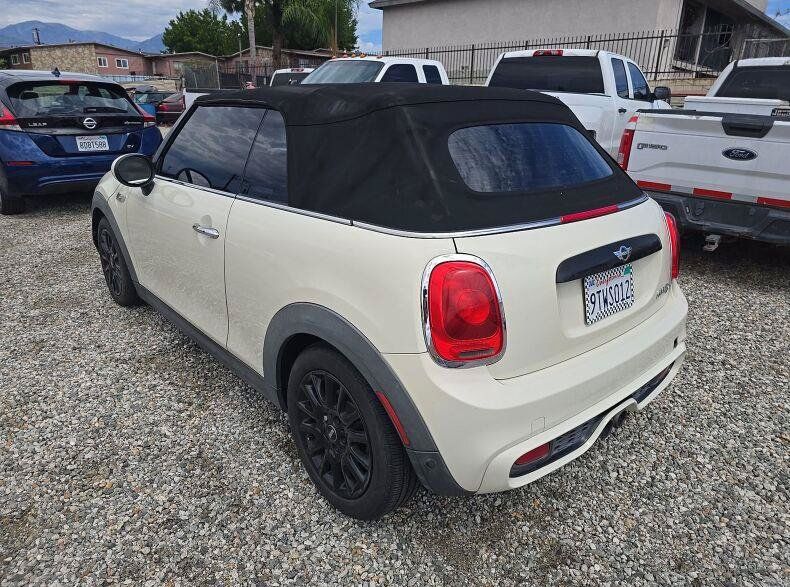 Used 2016 MINI Cooper S FWD image 7