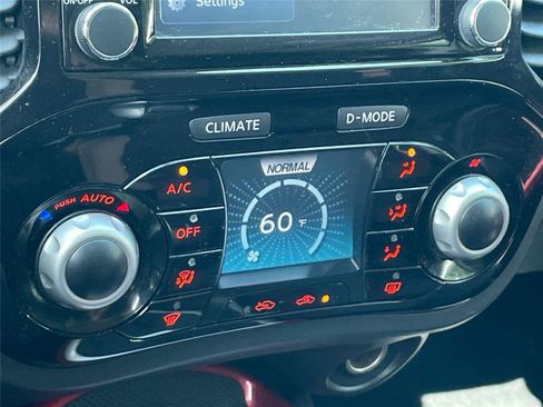 Used 2016 Nissan Juke SV w/ Technology Package AWD/4WD image 23