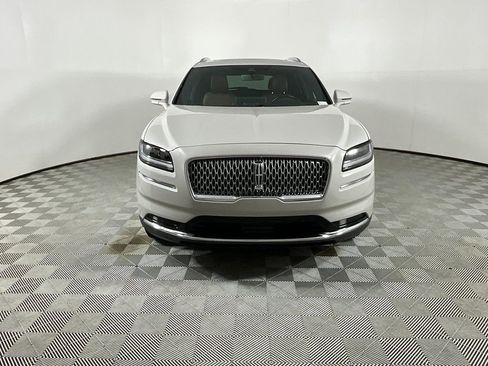 Used 2023 Lincoln Nautilus Reserve image 7