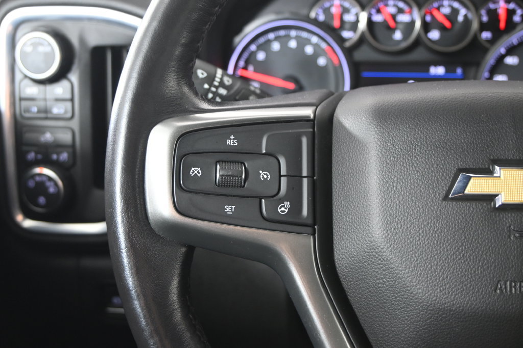 Used 2021 Chevrolet Silverado 1500 LT AWD/4WD image 34