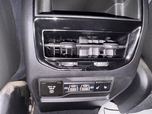 Used 2023 Jeep Grand Cherokee Limited w/ MOPAR Finishing Package image 25