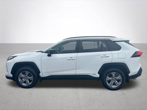 Certified 2023 Toyota RAV4 LE AWD/4WD image 11