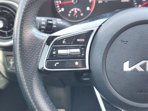 Certified 2022 Kia Forte GT-Line image 27