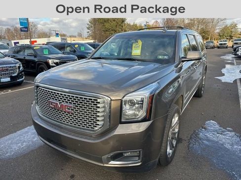Used 2016 GMC Yukon XL Denali w/ Open Road Package image 3