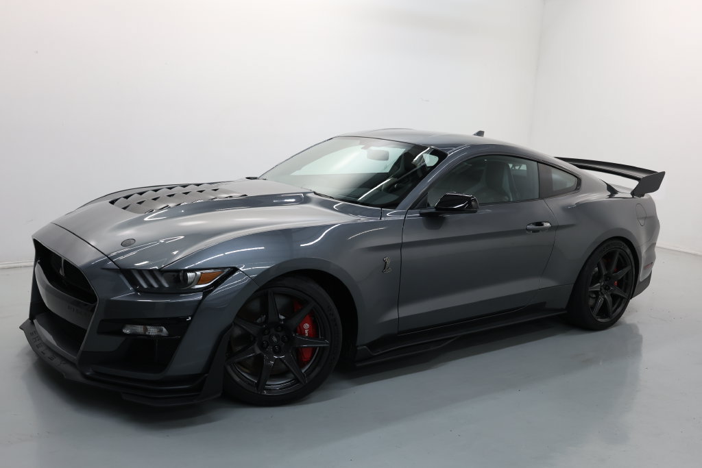 Used 2022 Ford Mustang Shelby GT500 w/ Carbon Fiber Track Pack RWD image 53