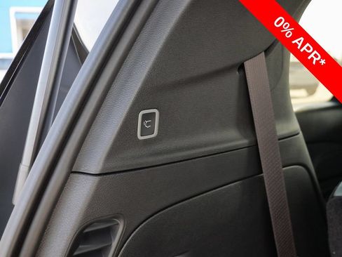 New 2026 Chrysler Pacifica Select FWD image 12