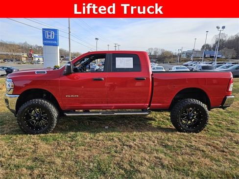 Used 2024 RAM 2500 Big Horn w/ Bed Utility Group image 3