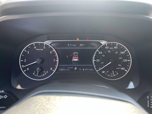 Used 2025 Nissan Rogue S FWD image 21