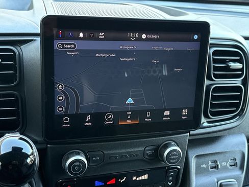 Used 2022 RAM ProMaster 2500 w/ Premium Convenience Group image 20