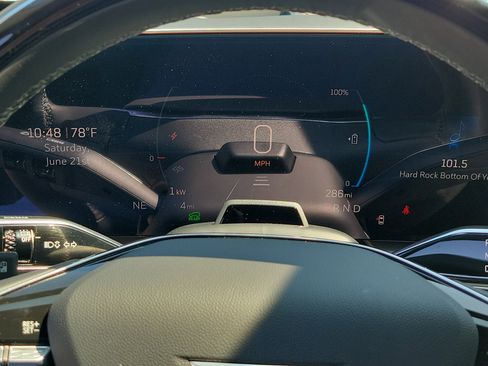 New 2025 Cadillac Lyriq Sport image 21