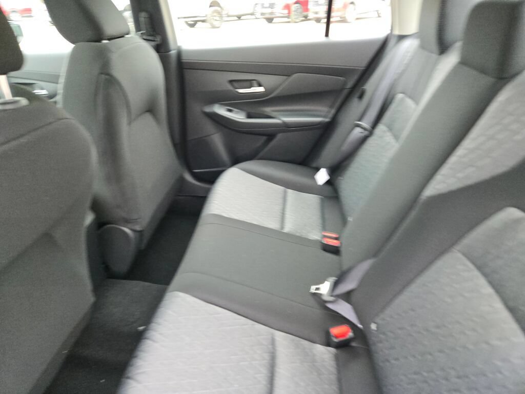 Used 2026 Nissan Sentra SV w/ SV Convenience Package FWD image 17