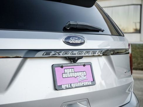 Used 2016 Ford Explorer Sport w/ Equipment Group 401A image 26