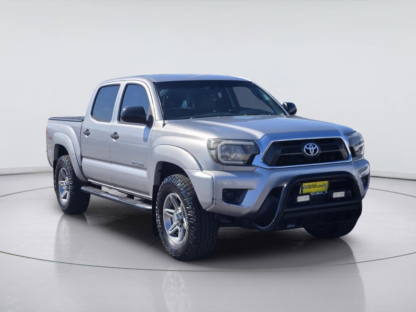 Used 2014 Toyota Tacoma PreRunner w/ SR5 Package RWD image 3