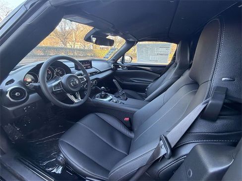 New 2025 MAZDA MX-5 Miata RF Grand Touring image 24