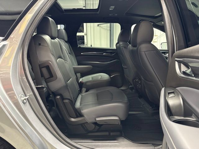 Used 2023 Buick Enclave Premium w/ Experience Buick Package AWD/4WD image 25