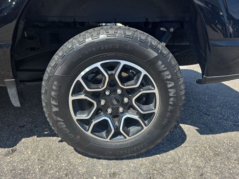 Used 2022 Ford F150 XLT w/ Equipment Group 302A High image 33