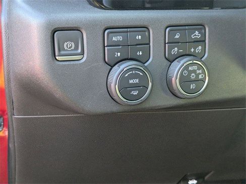 Certified 2022 Chevrolet Silverado 1500 High Country image 23