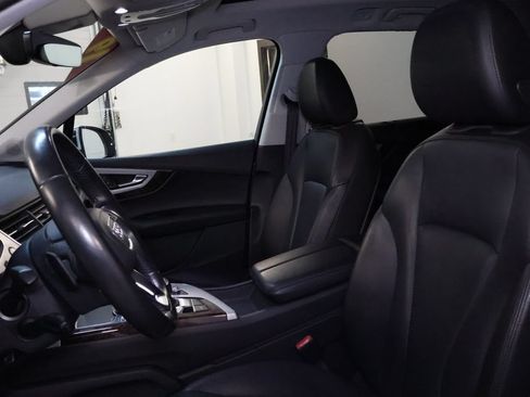 Used 2019 Audi Q7 2.0T Premium Plus w/ Premium Plus Package AWD/4WD image 16