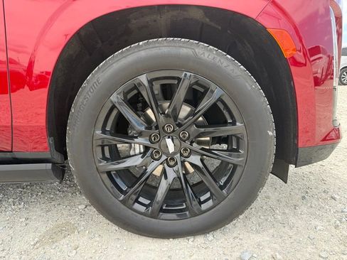 Certified 2024 Cadillac Escalade ESV Sport w/ LPO, ONYX Package image 17