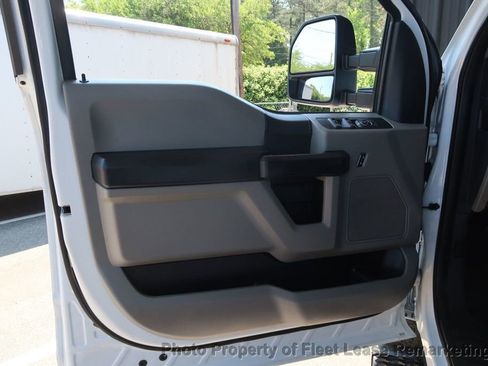 Used 2022 Ford F250 XL w/ Power Equipment Group AWD/4WD image 14