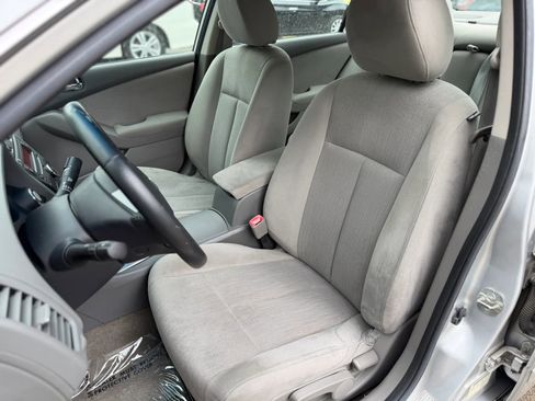 Used 2011 Nissan Altima 2.5 S w/ Special Edition Pkg image 18