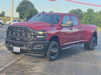 New 2026 RAM 3500 Tradesman AWD/4WD video 3