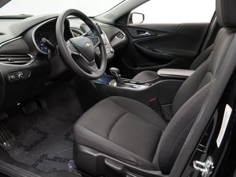 Used 2022 Chevrolet Malibu LS FWD image 10