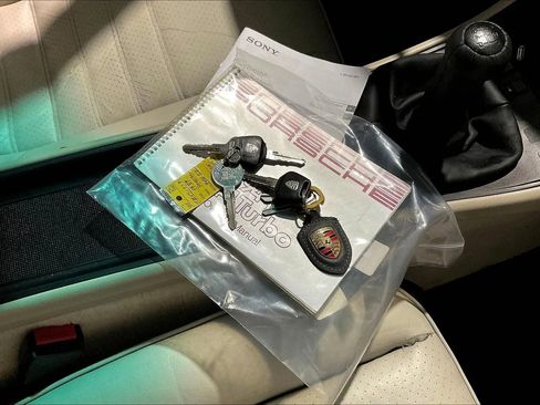 Used 1989 Porsche 944 S2 image 33