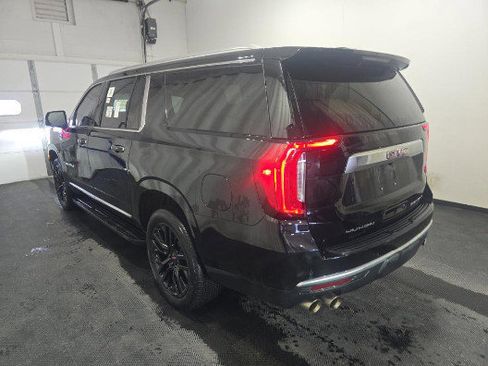Used 2024 GMC Yukon XL Denali image 4