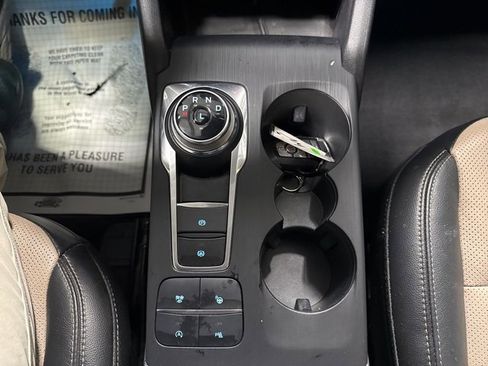 Used 2022 Ford Escape Titanium w/ Titanium Elite Package image 10