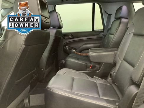 Used 2020 Chevrolet Tahoe Premier w/ RST 6.2L Performance Edition AWD/4WD image 6