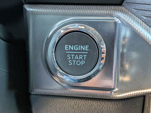 Used 2025 Ford F150 Lariat w/ Equipment Group 502A High image 20