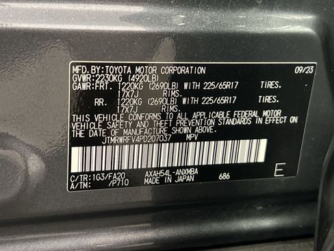 Used 2023 Toyota RAV4 XLE w/ Convenience Package AWD/4WD image 27