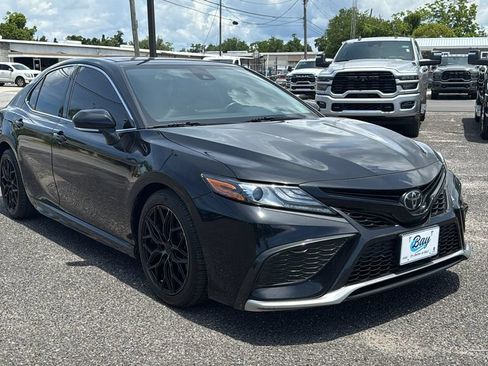 Used 2023 Toyota Camry XSE w/ Cold Weather Package FWD image 8